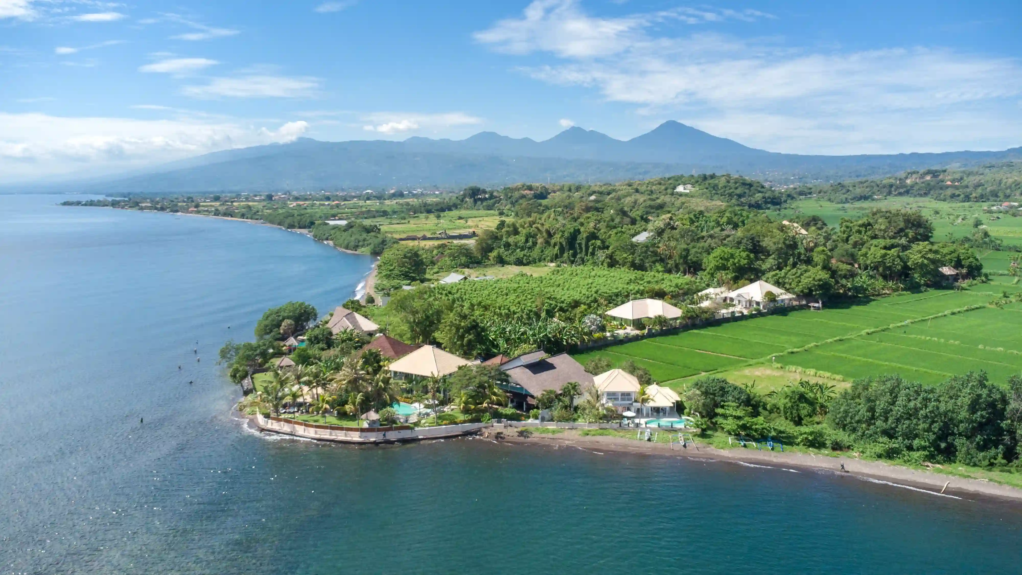 Scenic route to Mayo Resort Bali with ocean and mountain views