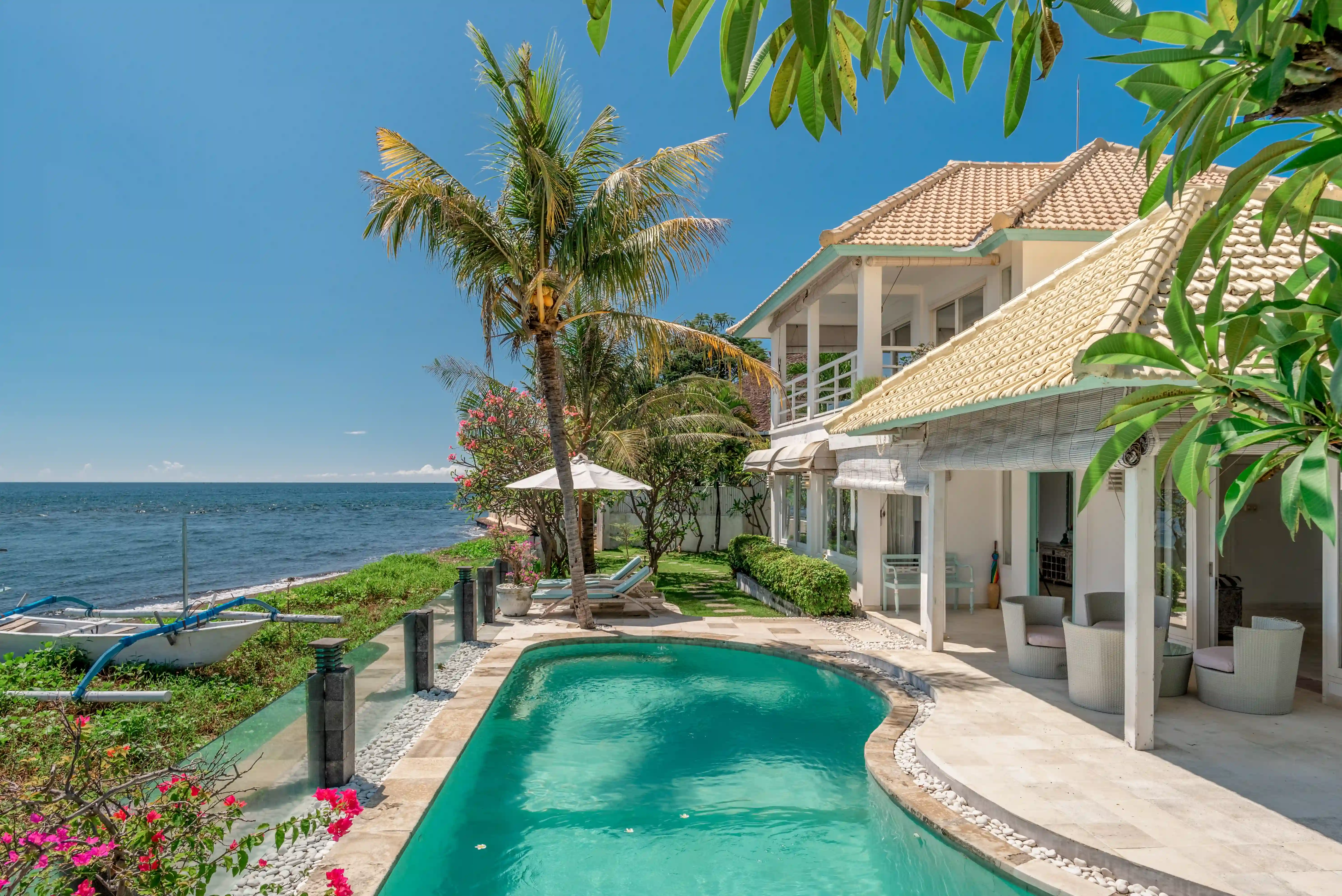 Special offers and packages banner featuring scenic views at Mayo Resort Bali